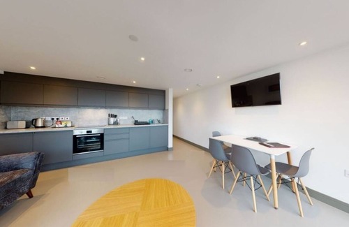 Hele Apartment | 2 The View Ilfracombe seafront (2 Beds)