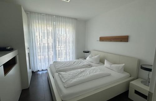 Hertingen Apartment | 2-Zimmer-Ferienwohnung mit 2 Balkons - Golf, Bike & Wellness im Markgräflerland!
