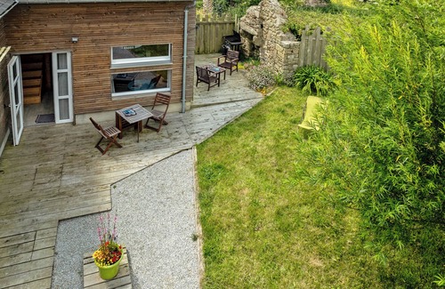 Goulven Cottage | -20% from 16.08->06.09.As in a country cottage facing Goulven Bay.