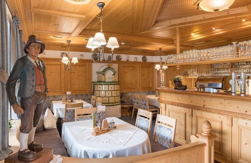 Bach Hotel | 20 m² Hotel ∙ 1 bedroom ∙ 1 guest