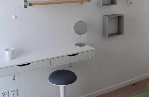 Conflans-Sainte-Honorine Apartment | 20 min from PARIS St Lazare - Central Park - Appart T3 with terrace overlooking park