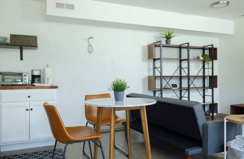 Westbrook Meadows Apartment | 20 Min to Mt Bachelor! Perfect Basecamp for Skiers