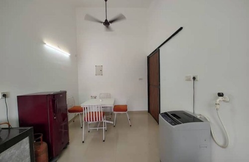 Kudal Apartment | 20 Mins From Sunburn, 2BHK Apt with Pool in Siolim