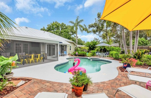 Palma Sola House | 20% OFF! Destiny Palms Pool/Spa, Mini Golf, Giant Chess, Game rm, IMG, AMI Beach