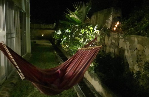 Neira House | 200 m2 modern holiday home, infinity pool, natural river. Kondo Grst. 1300 m2