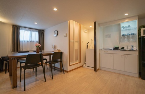 Ikuno Apartment | 201 202 204