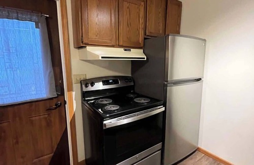 Tomah Apartment | 201 E Veterans St Apt J by Patriot Properties