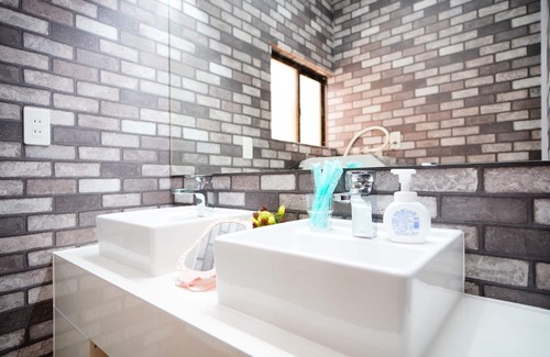 Naha City Centre Apartment | 201 Kitchen and Nice 2 bathrooms 13 people/Naha Okinawa