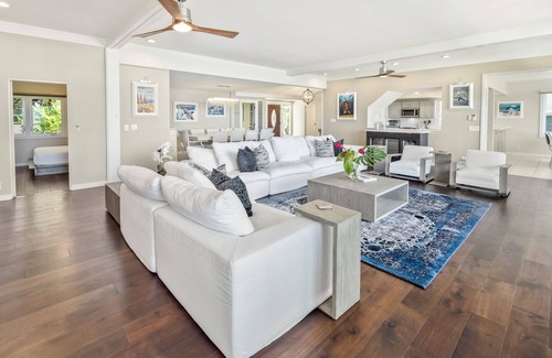Portlock House | 201 Portlock Rd by Gather: 4BR Beachfront Villa w/Pool, Oceanviews & Hot Tub