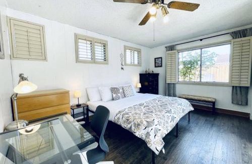 Hayward House | 202 Spacious Hayward Entire 4BR SFH