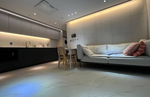 COEX Apartment | 2023 New build, Super clean&Full Option 2 Room