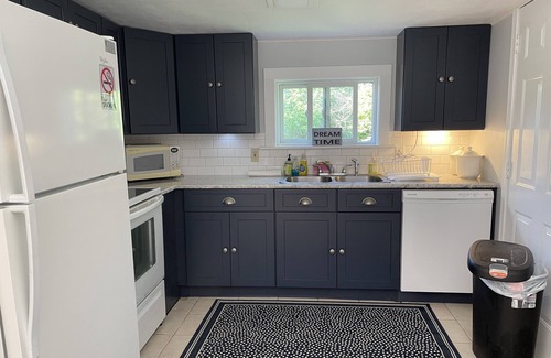 Point Judith Cottage | 2023 Updated Cottage in Pt. Judith w/Outdoor Shower
