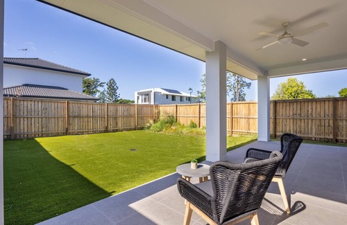 Sunnybank Hills House | 2024 Brand-new 5BR Comfort House in SunnybankHills