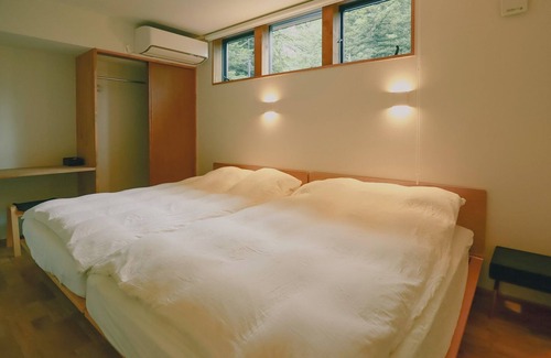 Kirizumi Onsen Hotel | 2024 New Open TOKI Private yard Luxury kitchen Foot bath 3 bedrooms/Kitasaku-gun Nagano