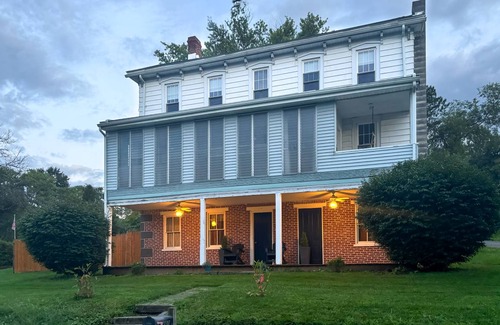 Rossville House | 204 m² House ∙ 4 bedrooms ∙ 14 guests