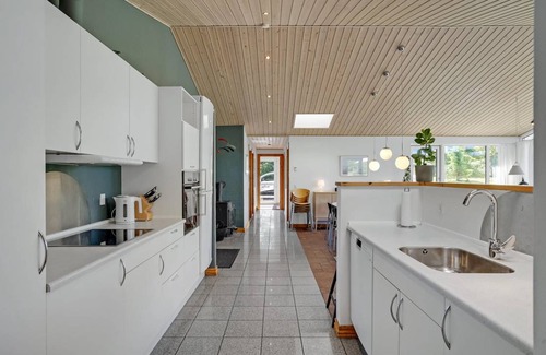 Skødshoved Strand House | 205 m² House ∙ 6 bedrooms ∙ 12 guests
