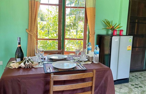 Ao Nang House | 2½-room Bungalow with shared Pool