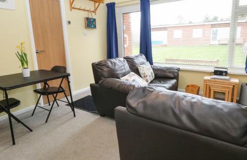 Mundesley House | 21 Siesta Mar