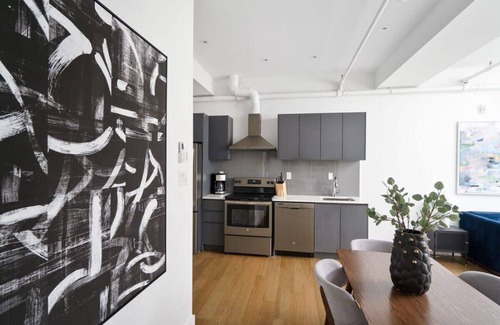 Chinatown Apartment | 210- 1Bedroom Queen S