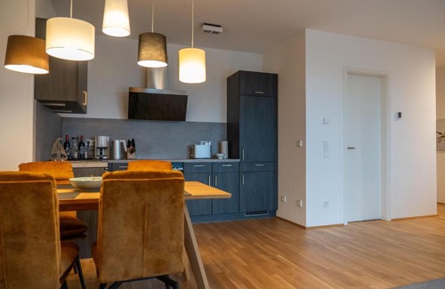 Innenhafen Apartment | 210 Fewo Langeoog mit Balkon und Meerblick sowie Seeblick