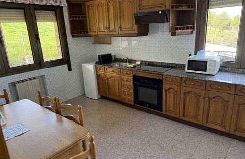 Villaviciosa Ski Chalet | 210A Casa Linares Amplia casa en Villaviciosa