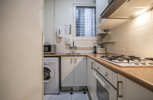 El Poble-sec Apartment | 21PAR1005 Beautiful 2 bedrooms apartment