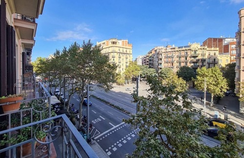 El Poble-sec Apartment | 21PAR1005 Beautiful 2 bedrooms apartment