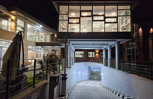 Andeok Apartment | 220 m² Apartment ∙ 3 bedrooms ∙ 8 guests