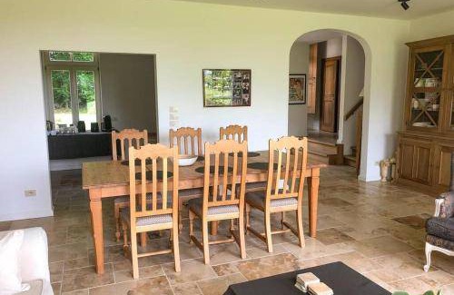 Broechem House | 220 m² House ∙ 3 bedrooms ∙ 6 guests