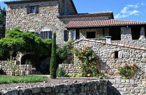 Largentiere Villa | 220 m² Villa ∙ 4 bedrooms ∙ 8 guests