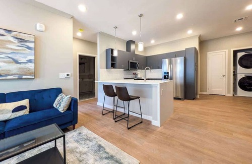 Dunellen Apartment | 222 Brand New 2 Bedroom, 1 KIT, 2 BATH, 1 Living