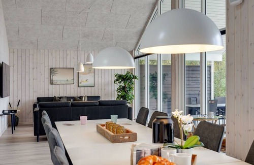 Ristinge House | 223 m² House ∙ 1 bedroom ∙ 16 guests
