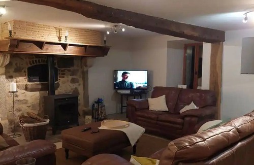 Chassenon House | 224 m² House ∙ 4 bedrooms ∙ 12 guests
