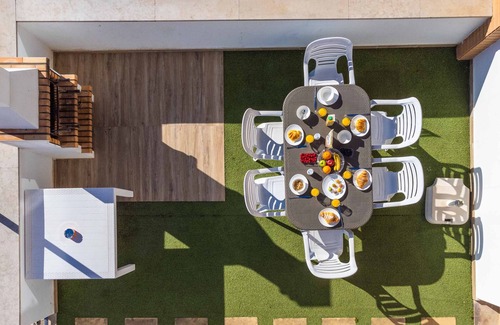 Branqueira House | #226 Vila LII by Home Holidays