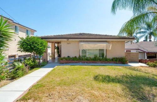 Monterey Park House | 22ppl Garage Parking Btw Disney Hollywood Monterey Park Chinatown