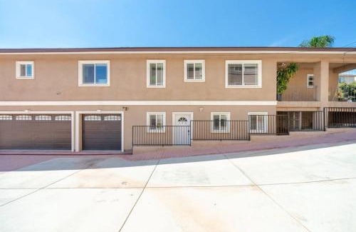 Monterey Park House | 22ppl Garage Parking Btw Disney Hollywood Monterey Park Chinatown