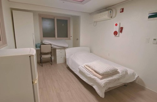 Yeongtong-gu Apartment | 23 m² Apartment ∙ 1 bedroom ∙ 1 guest