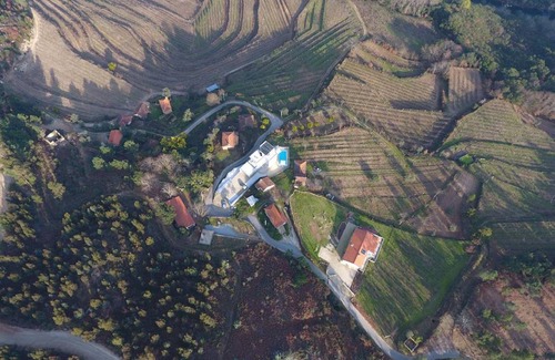 Molares House | 230 m² House ∙ 4 bedrooms ∙ 10 guests