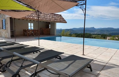 Chambonas House | 230 m² House ∙ 4 bedrooms ∙ 10 guests