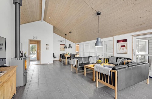 Tversted House | 230 m² House ∙ 4 bedrooms ∙ 14 guests