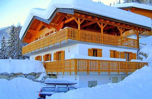 Riddes House | 230 m² House ∙ 6 bedrooms ∙ 12 guests