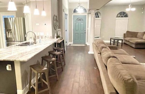 Northwest Pensacola House | 2300sqft Spacious and Functional Cul-de-Sac Gem Near I-10