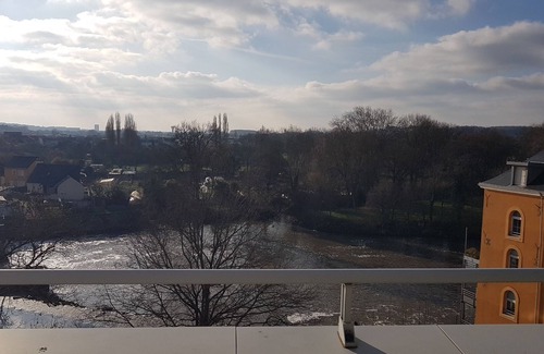 Miroir - Batignolles Apartment | 24-hour circuit 15 minutes by car and 25 minutes by streetcar.