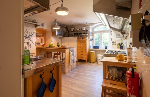 Juenkerath House | 24 Personen Haus mit 8 Schlafzimmern