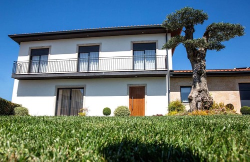 Barcelos Ski Chalet | 240 m² Chalet ∙ 3 bedrooms ∙ 6 guests