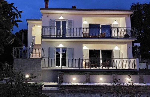 Brtonigla Villa | 240 m² Villa ∙ 4 bedrooms ∙ 10 guests