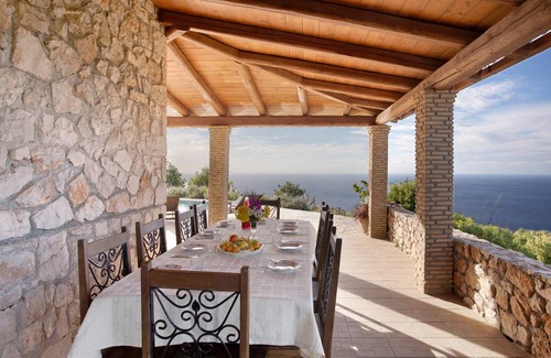 Elation Villa | 240 m² Villa ∙ 6 bedrooms ∙ 10 guests