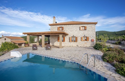 Elation Villa | 240 m² Villa ∙ 6 bedrooms ∙ 10 guests