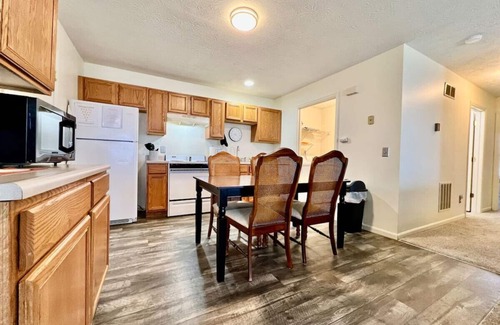 Monroe House | 240 Overbrook - NEW · Frank's funky and fashionable furnished home
