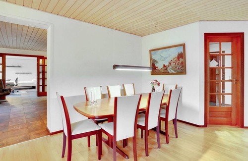 Helberskov House | 246 m² House ∙ 1 bedroom ∙ 8 guests